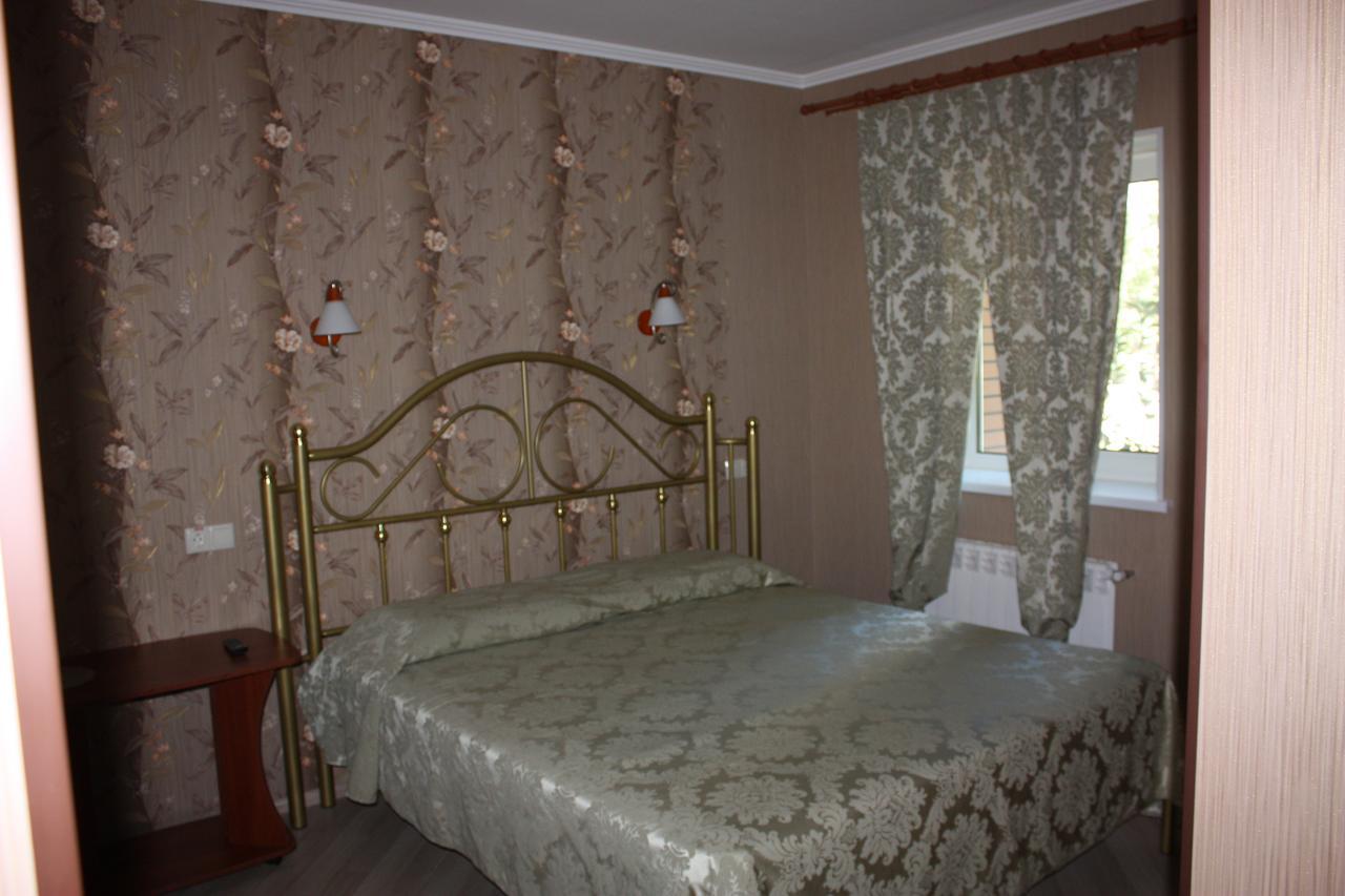 Hotel Gostynnyi Dvir Bucha Δωμάτιο φωτογραφία