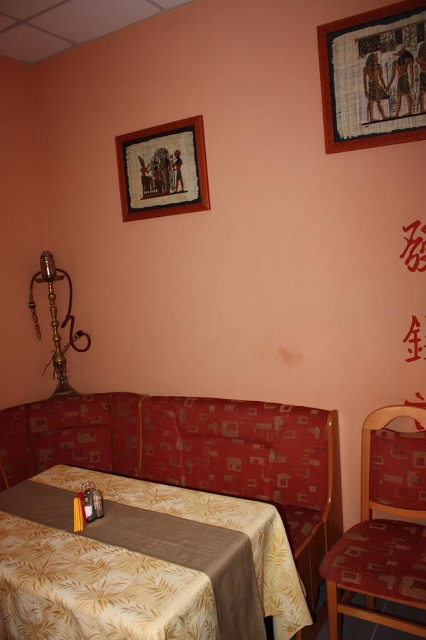 Hotel Gostynnyi Dvir Bucha Εξωτερικό φωτογραφία
